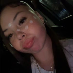 Meet your Posher, Nolani